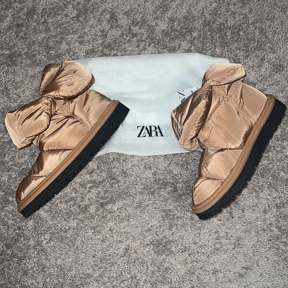 Zara Quilted Low Heel Ankle Boots Size 40 - Picture 6 of 6